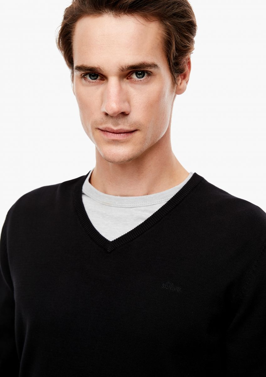 s.Oliver Red Label Regular fit: fine knit sweater - black (9999)