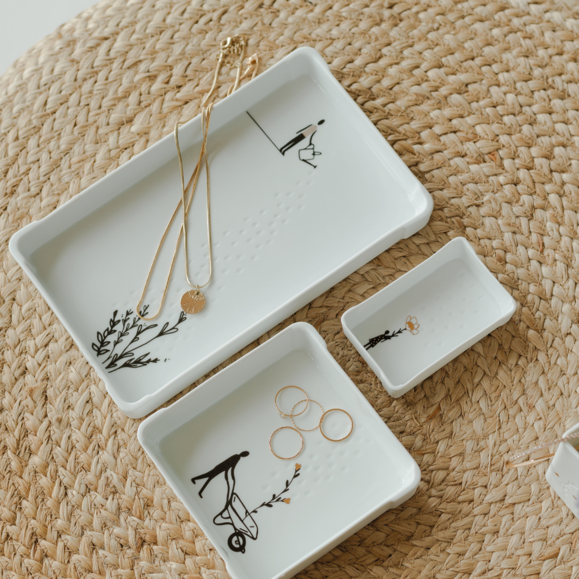 Räder Small bowl - watering can man - white (0)