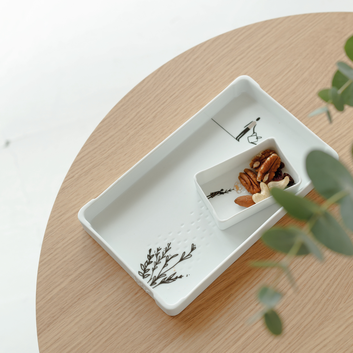 Räder Small bowl - watering can man - white (0)