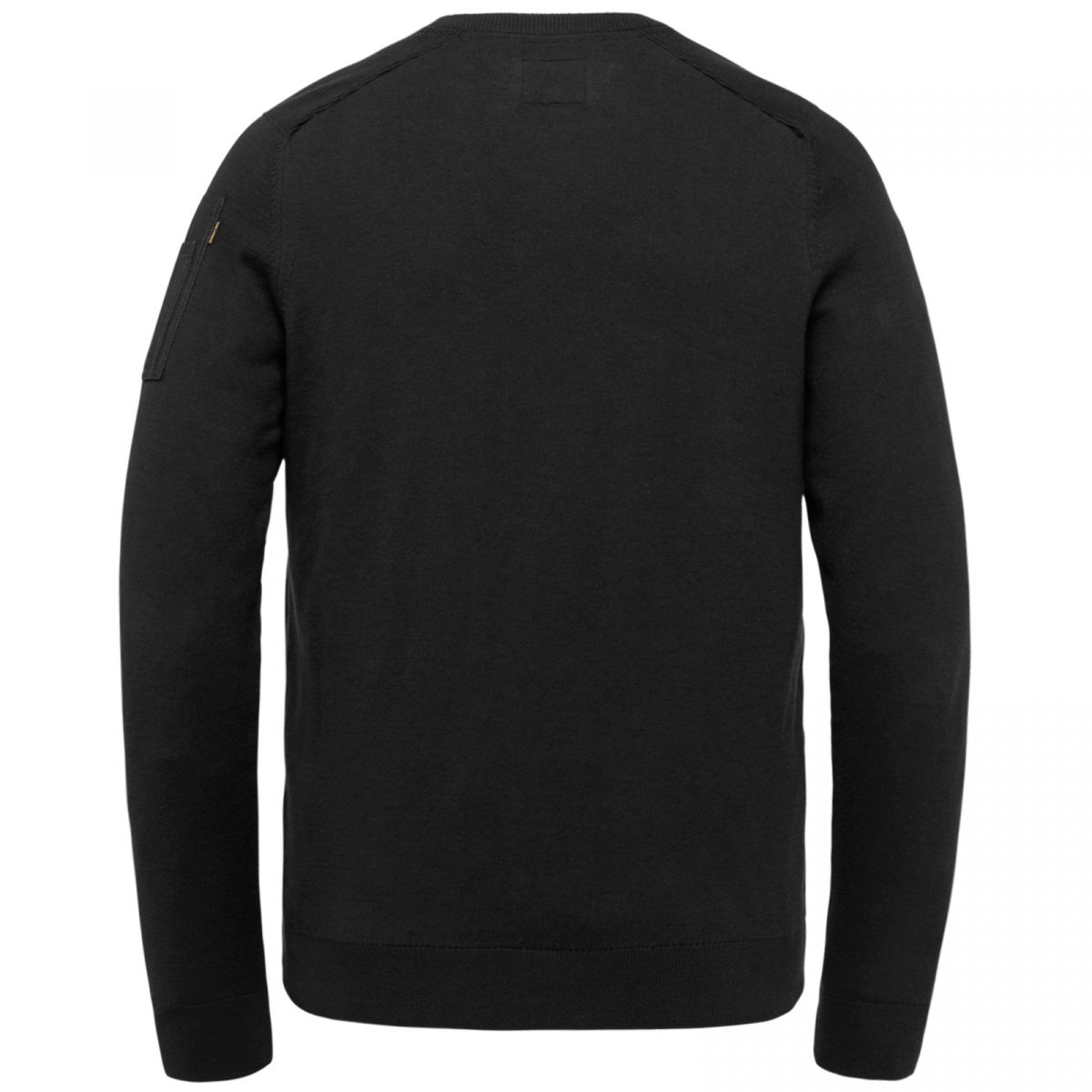 Black pullover cheap jumper