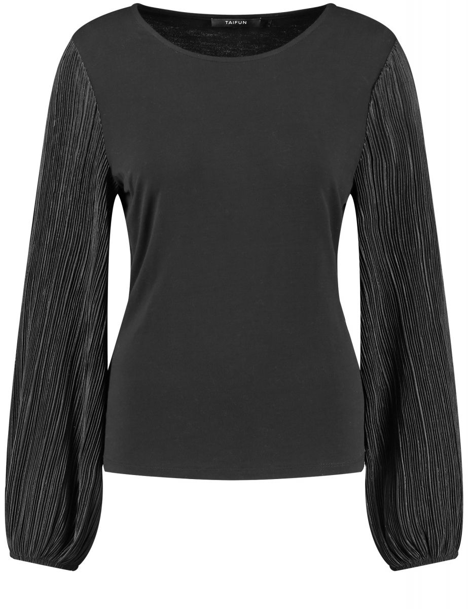 Black t 2024 shirt long