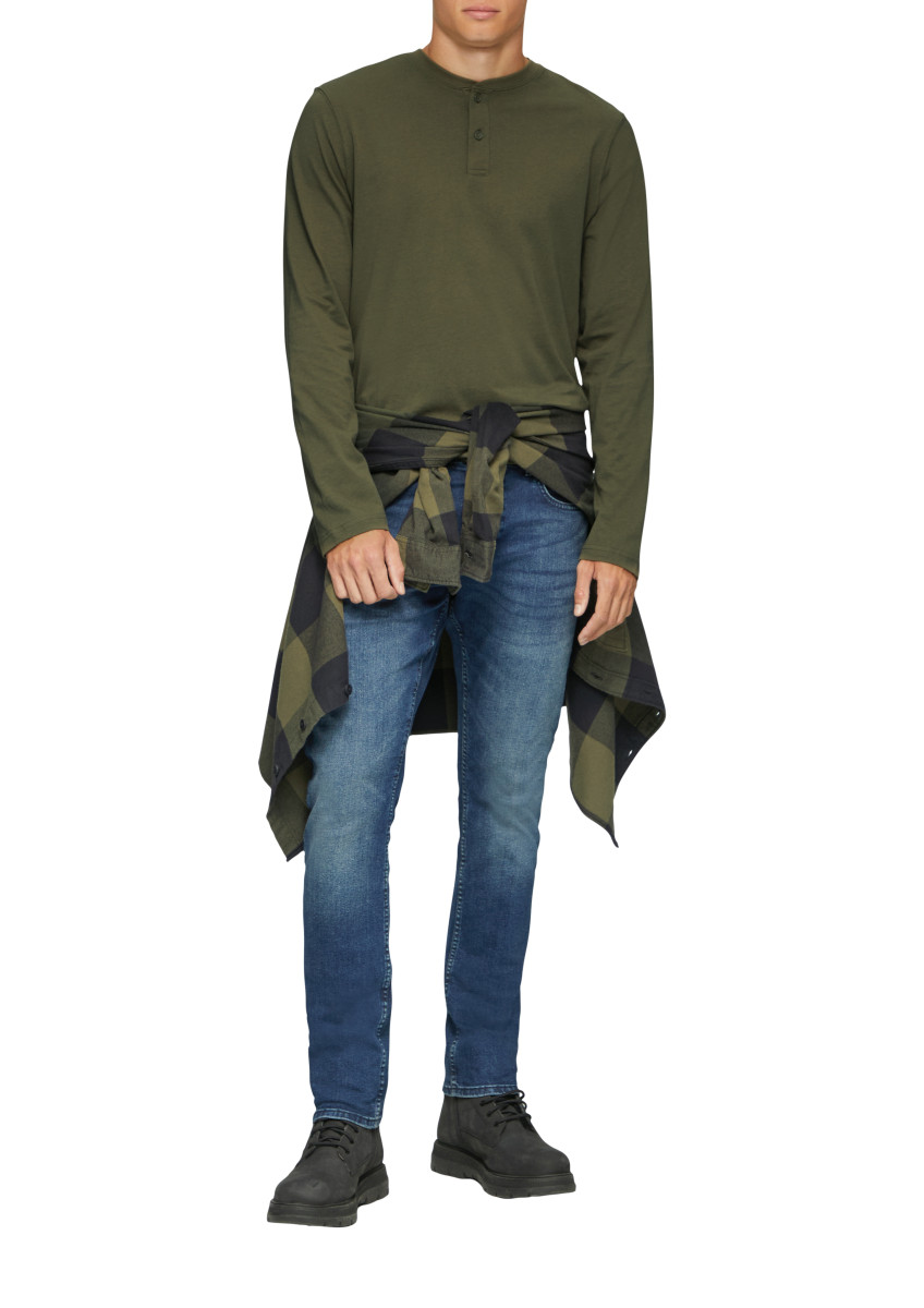 Q/S designed by Henley mit Knopfverschluss - grün (7967)