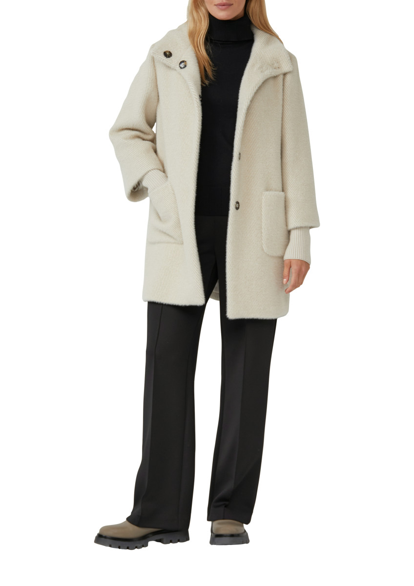 s.Oliver Black Label Flauschiger Mantel mit Stehkragen   - beige (80W4)