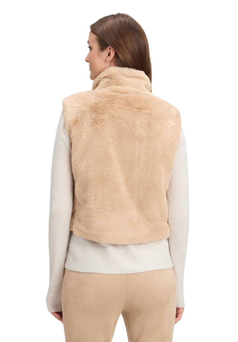Betty Barclay Plüschweste - beige (7234)